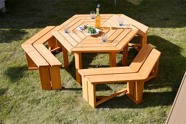 高級感のある屋外テーブル③『山善 ガーデンテーブルセット』