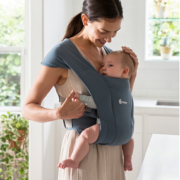 (日本正規品)EBC EMBRACE エンブレース ベビーキャリア 抱っこ紐 新生児 エルゴベビー Ergobaby