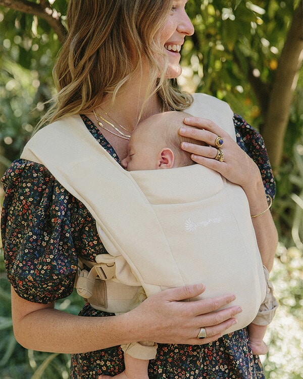 (日本正規品)EBC EMBRACE エンブレース ベビーキャリア 抱っこ紐 新生児 エルゴベビー Ergobaby