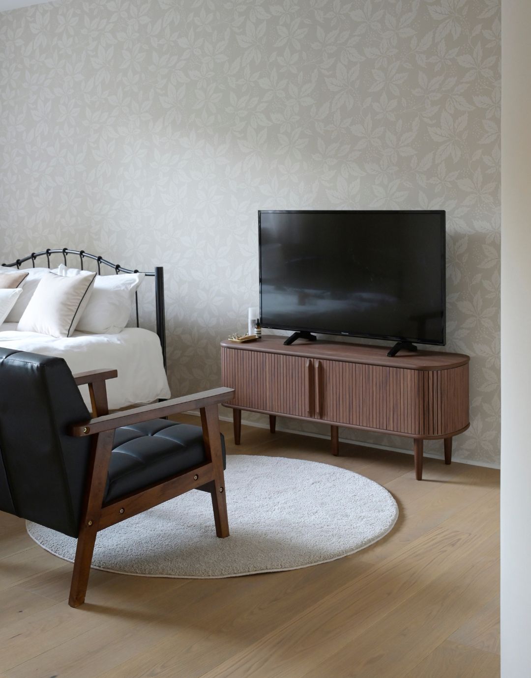 【10％オフクーポン対象】テレビ台 テレビボード 引き戸 蛇腹 幅120タイプ 幅118 奥行38 高さ48cm 山善 YAMAZEN