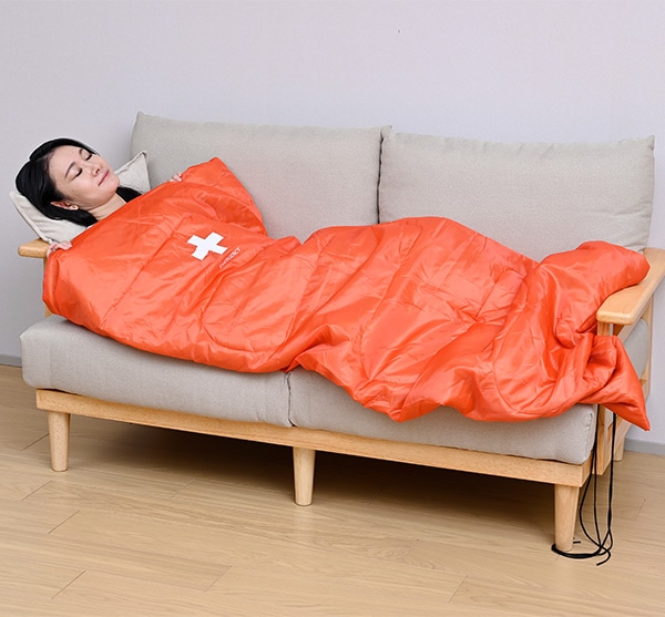 【10％オフクーポン対象】防災士監修 防災寝袋5点セット (寝袋/アイマスク/アルミシート/耳栓/エア枕) YBN-5G 山善 YAMAZEN