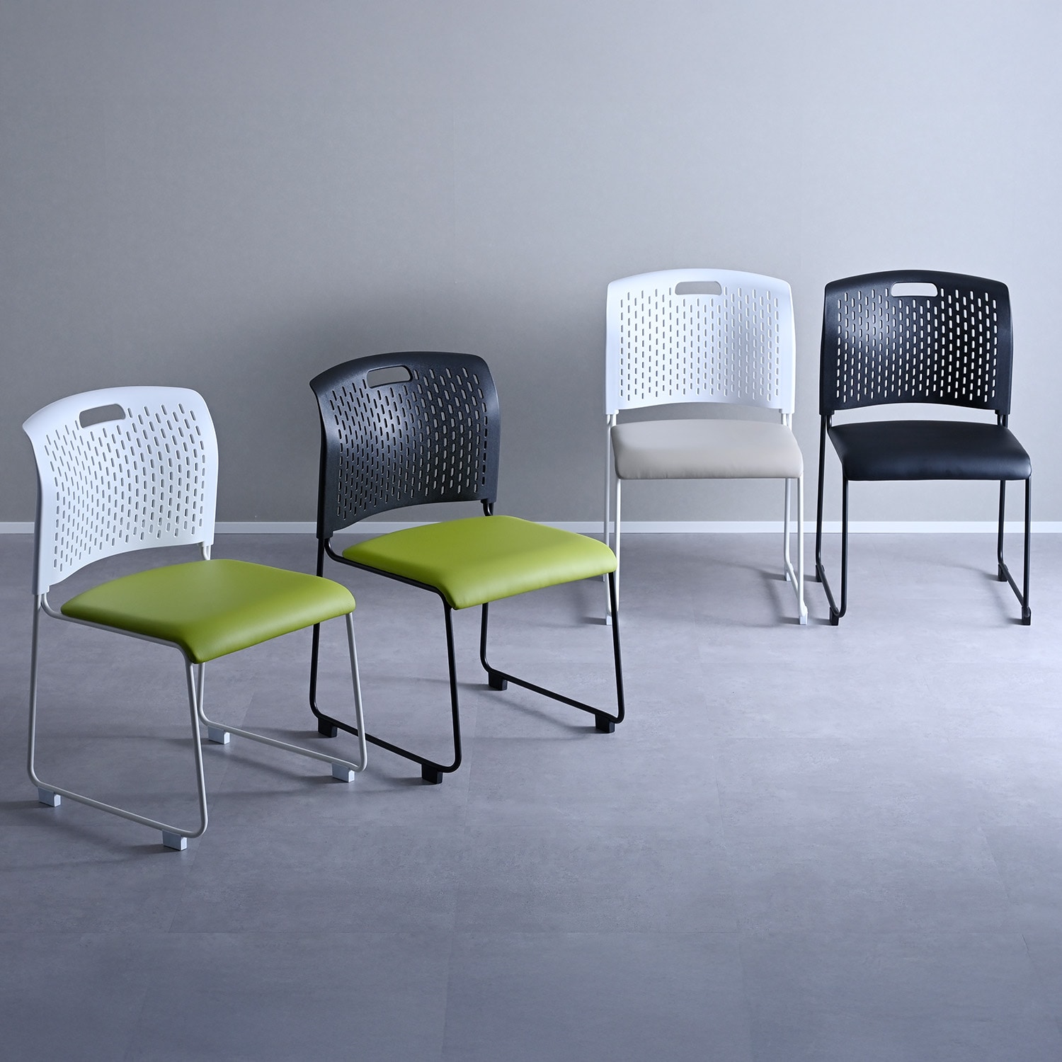 ミーティングチェア 4脚セット スタッキング 完成品 取っ手付き CKSC-55 山善 YAMAZEN